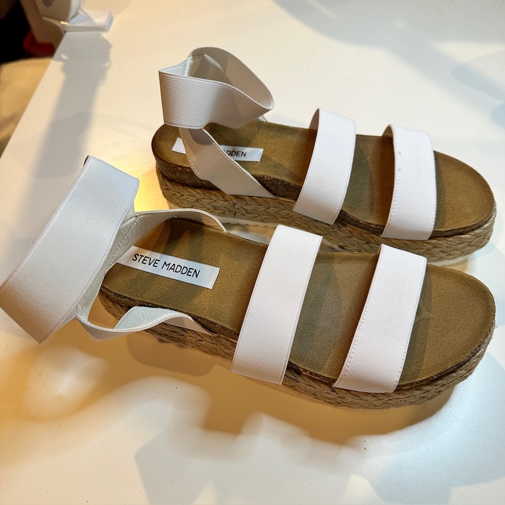 Steve Madden Kimmie Espadrille Sandal, White, Size 8